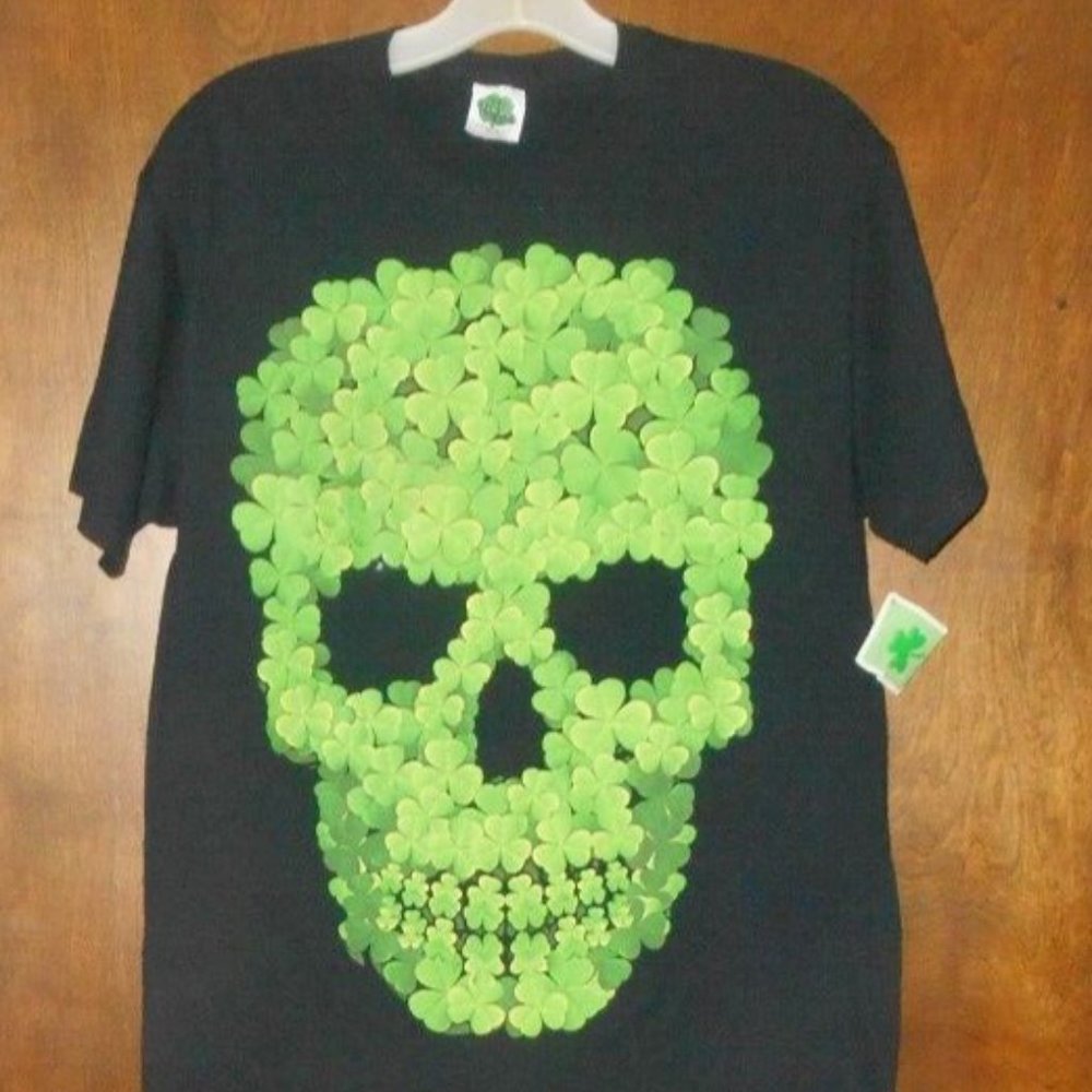 New with Tags Shamrock Skull Irish St Patrick's Day T Shirt Mens XL